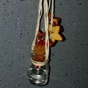 Essential oil diffuser